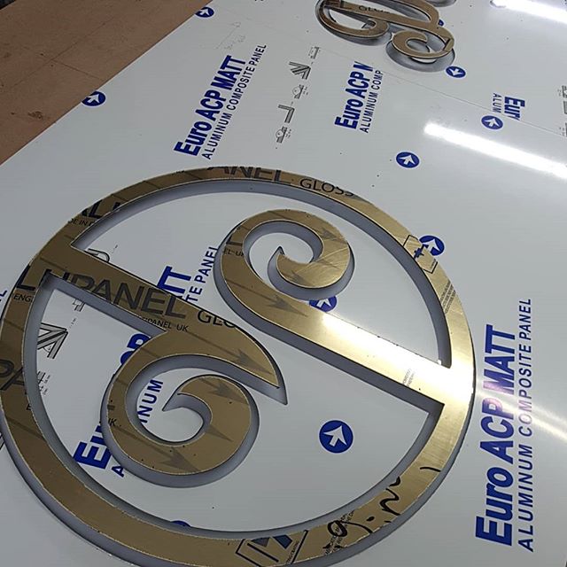 Another signboard in production.

To place an order If at all possible PLEASE whatsapp me on 07702153393