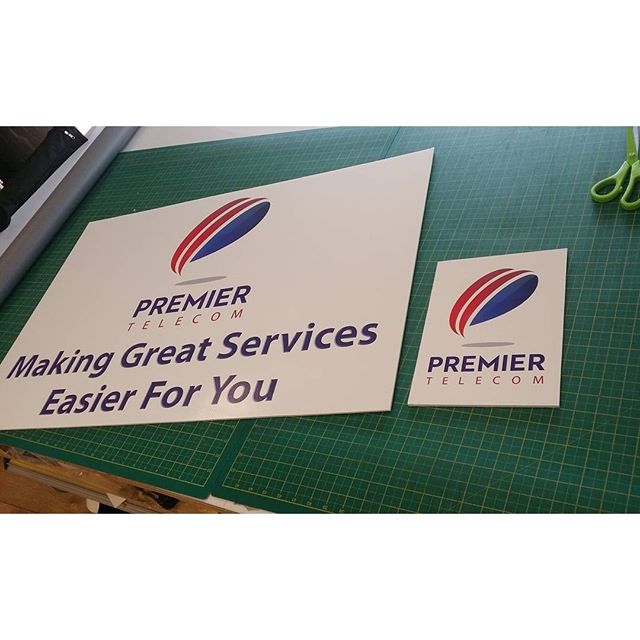 Correx Boards#bigprintbirmingham #printingbirmingham #signmaker #signs #birmingham #windowart #shopwindows #signboards #wallart #wallpaper #officewallart #officewallartwork #instalove #instagram #instadaily #businesscards #designer #estateagents #bigprints #Mak #carsigns #aboard #posters #selfieboard #correxboards #toletsigns #instalike #printer #vansigns #rollerbanner