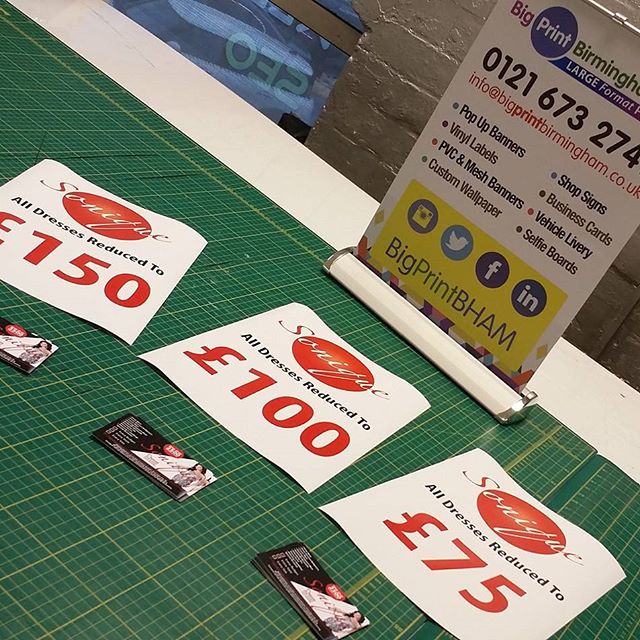 A4 “reduced by” posters and business cards printed within 1 hour #bigprintbirmingham #printingbirmingham #bigprintbham #salesigns @soniquedresses Please share