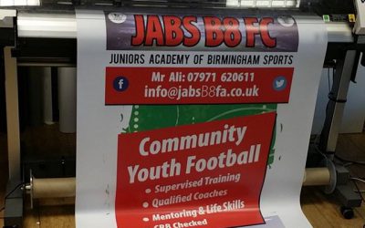 Replacing the graphics in an old roller banner cassette for jabsb8#bigprintbirmingham #printingbirmingham #bigprintbham #rollerbanner Please like and share