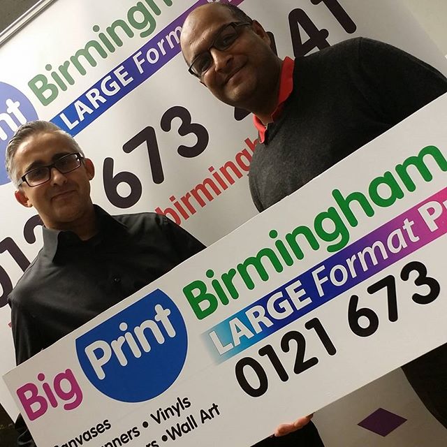 2 top business men @naeemarif1  and Khalid in the office. Please like and share #bigprintbirmingham #printingbirmingham #bigprintbham #selfieboard #rollerbanner