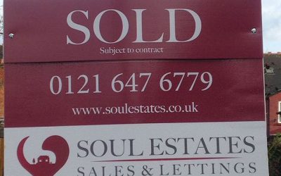 Estate Agent Boards with the extra Sold slips, printed and mounted in-house Contact me if you need any. #bigprintbirmingham #printingbirmingham #bigprintbham #forsaleboards #toletsigns #correxboards #estateagents