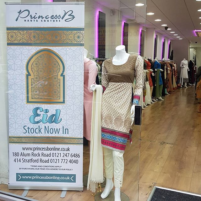 Roller banner designed and printed by me. #bigprintbirmingham #printingbirmingham #signmaker #signs #printshop #rollerbanner #popupbanner #princessb @princessbonline #islamic #ramadanmubarak