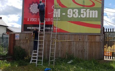 2nd of 5 panel gone on. #bigprintbirmingham #printingbirmingham #signmaker #signs #birmingham #windowart #shopwindows #printshop #signshop #billboards