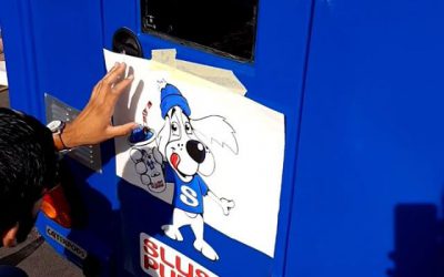 Applying vinyls to a Traylor. #bigprintbirmingham #printingbirmingham #signmaker #signs #birmingham #windowart #printshop #signshop #Traylor