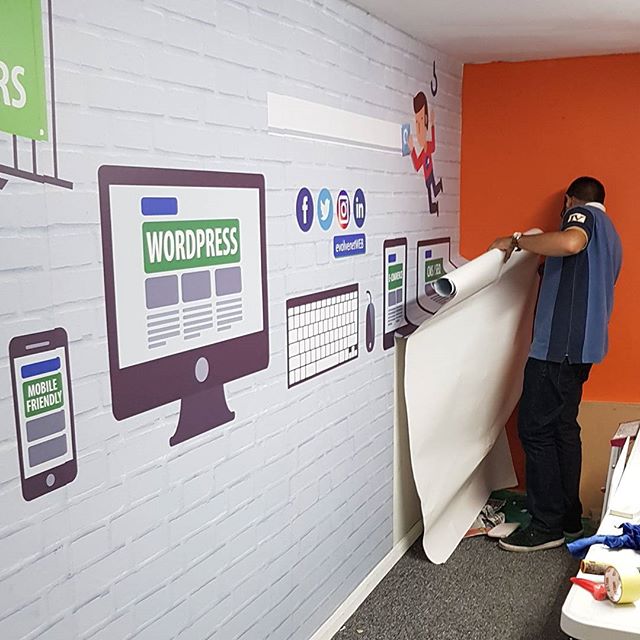 Office wallpaper going up. Call me if you need your office walls decorated with our custome designs. Mak 07702153393 #bigprintbirmingham #printingbirmingham #signmaker #signs #birmingham #windowart #printshop #signshop #wallart #wallpaper #officewallart #officewallartwork