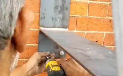 Fixing a bracket to this wall.Contact Mr Big Print on 07702153393 for all your printing and sign requirements#print #sign