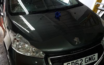 Applying vinyls to this 2008 today. Watch this space.#vinylstickers #carlivery #cardecals