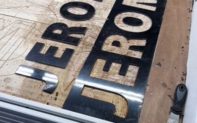Flat cut raised letters #jeromehouseVery cost effective. Call me if you need something similar.Mak 07702153393#cnc #flatcutletters #signs #bigprintbham #signshop #Birmingham