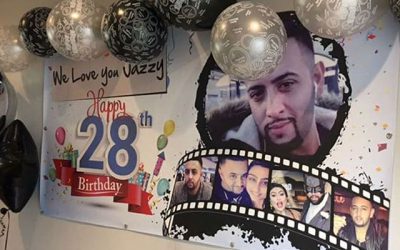 I can design and print your birthday banners.To place your order whatsapp me: Mak of Big Print Birmingham on 07702153393Our use this whatsapp link : https://api.whatsapp.com/send?phone=+447702153393#bigprintbirmingham#printingbirmingham #printshop#shopsigns#largeformatprinting #posters #birthday #birthdaybanner #specialoccasions