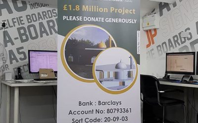 1000mm wide roller banner. I can print upto 1200mm wide banners same day.To place your order whatsapp me: Mak of Big Print Birmingham on 07702153393Or use this whatsapp link from your mobile: https://api.whatsapp.com/send?phone=+447702153393#bigprintbirmingham#printingbirmingham #printshop#shopsigns#largeformatprinting#posters#cards #rollerbanner #popupstand #popupbanner #excibition