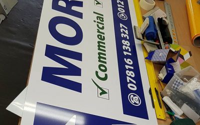 Dibond signboard ready for install.Watch this space I'll upload pictures of the installation.To place your order whatsapp me: Mak of Big Print Birmingham on 07702153393Or use this whatsapp link from your mobile: https://api.whatsapp.com/send?phone=+447702153393#bigprintbirmingham #printingbirmingham#signmaker #printshop#signshop #signboard