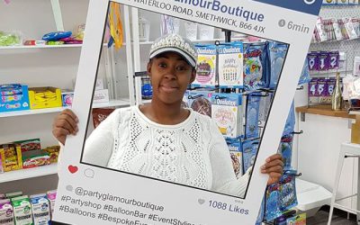 Selfie Frame for @partyglamourboutiqueTo place your order whatsapp me: Mak of Big Print Birmingham on 07702153393Or use this whatsapp link from your mobile: https://api.whatsapp.com/send?phone=+447702153393#bigprintbirmingham#printingbirmingham #printshop#shopsigns#largeformatprinting#posters#cards #SelfieSunday #selfieboard #selfieframe #instagram