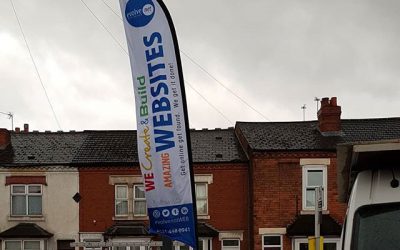 5.5 meter tall feather banner put up for @evolvenetwebTo place your order whatsapp me: Mak of Big Print Birmingham on 07702153393Or use this whatsapp link from your mobile:https://wa.me/447702153393#bigprintbirmingham#printingbirmingham #printshop#shopsigns#largeformatprinting#posters#cards #evolvenet #webdesign