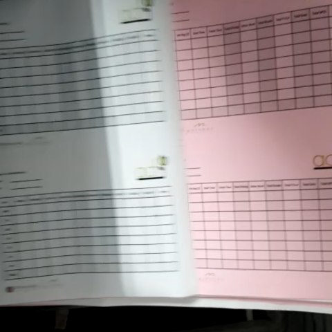 2 part, A5 NCR Pads being printed.To place your order whatsapp me: Mak of Big Print Birmingham on 07702153393Or use this whatsapp link from your mobile:https://wa.me/447702153393#bigprintbirmingham#printingbirmingham #printshop#shopsigns#largeformatprinting#posters#cards #ncr #receiptbooks