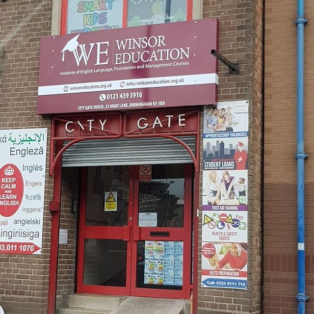 Signboard design print and installation by @BigPrintBham for @winsor_educationTo place your order whatsapp me: Mak of Big Print Birmingham on 07702153393Or use this whatsapp link from your mobile:https://wa.me/447702153393#bigprintbirmingham #printingbirmingham #signmaker #signs #birmingham #printshop #signshop