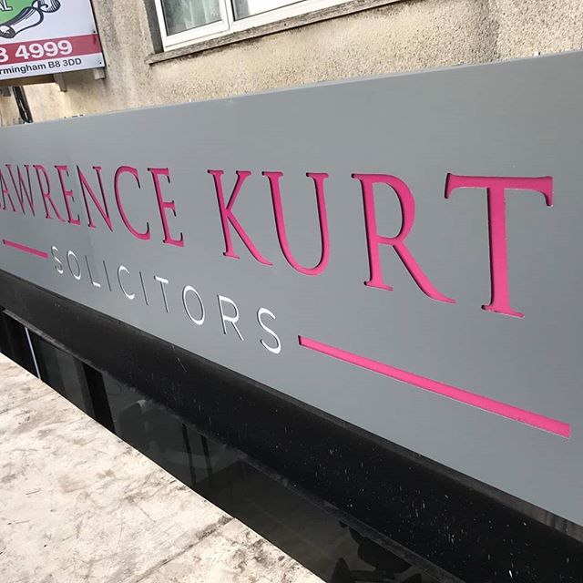 Signboard completed and fitted. If you need a shop signboard Please whatsapp me : https://wa.me/447702153393#bigprintbirmingham #printingbirmingham #signmaker #signs #birmingham #printshop #signshop