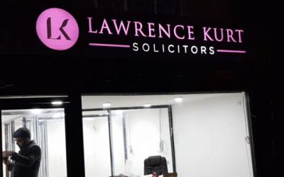 Light box being lit up on site for the 1st time.To order your signboard Please whatsapp me : https://wa.me/447702153393#bigprintbirmingham #printingbirmingham #signmaker #signs #printshop #rollerbanner #shopsign