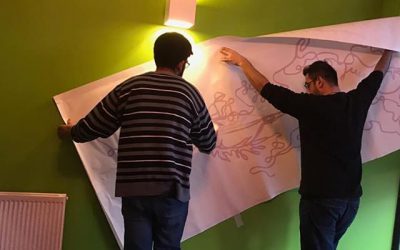 Applying vinyls to a @chopandwok shopTo place your order whatsapp me: Mak of Big Print Birmingham on 07702153393Or use this whatsapp link from your mobile:https://wa.me/447702153393#bigprintbirmingham #printingbirmingham #signmaker #signs #birmingham #wallpaper #Chinese