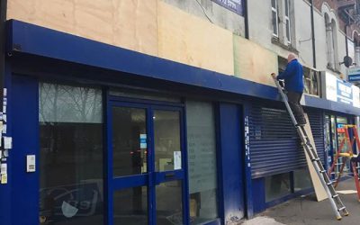 Backing board gone up. New signboard will be up very shortly. #watchthisspace To place your order whatsapp me: Mak of Big Print Birmingham on 07702153393 Or use this whatsapp link from your mobile: https://wa.me/447702153393 #bigprintbirmingham #printingbirmingham #signmaker #signs #birmingham #shopsign