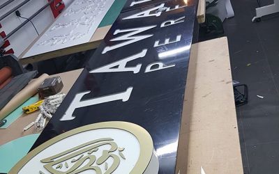 Another signboard coming togather. Watch this space. To place your order whatsapp me: Mak of Big Print Birmingham on 07702153393 Or use this whatsapp link from your mobile: https://wa.me/447702153393 #bigprintbirmingham #printingbirmingham #signmaker #signs #birmingham #windowart #shopwindows #signboards #printshop #perfume